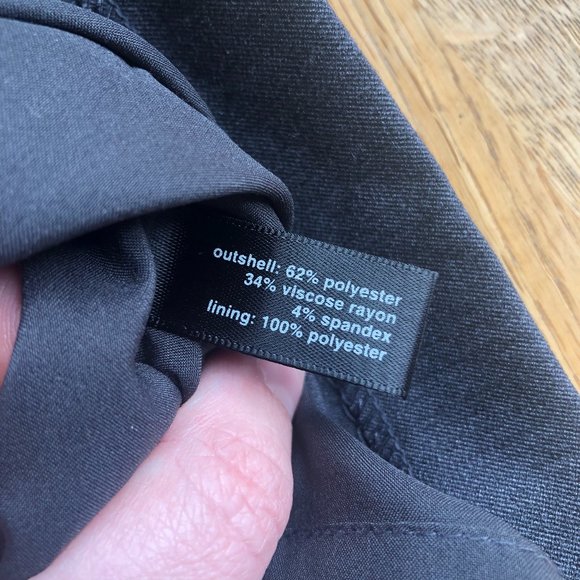 The Limited Studio 400 Gray Skirt Size 10 - Picture 7 of 10